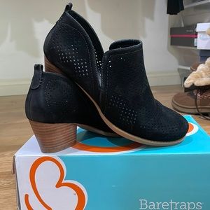 Baretraps Rizzo Ankle Bootie